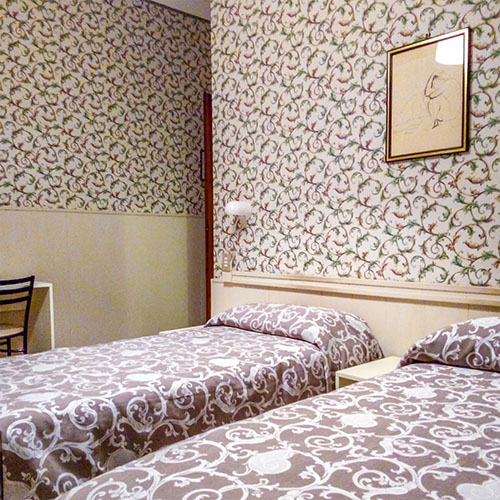 Cheap Hotel Lucca